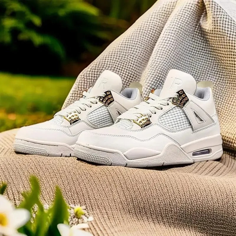 New Summer Trendy Mid-Top Board Shoes for Teens – Anti-Slip Retro Style Unisex Sneakers for All Seasons