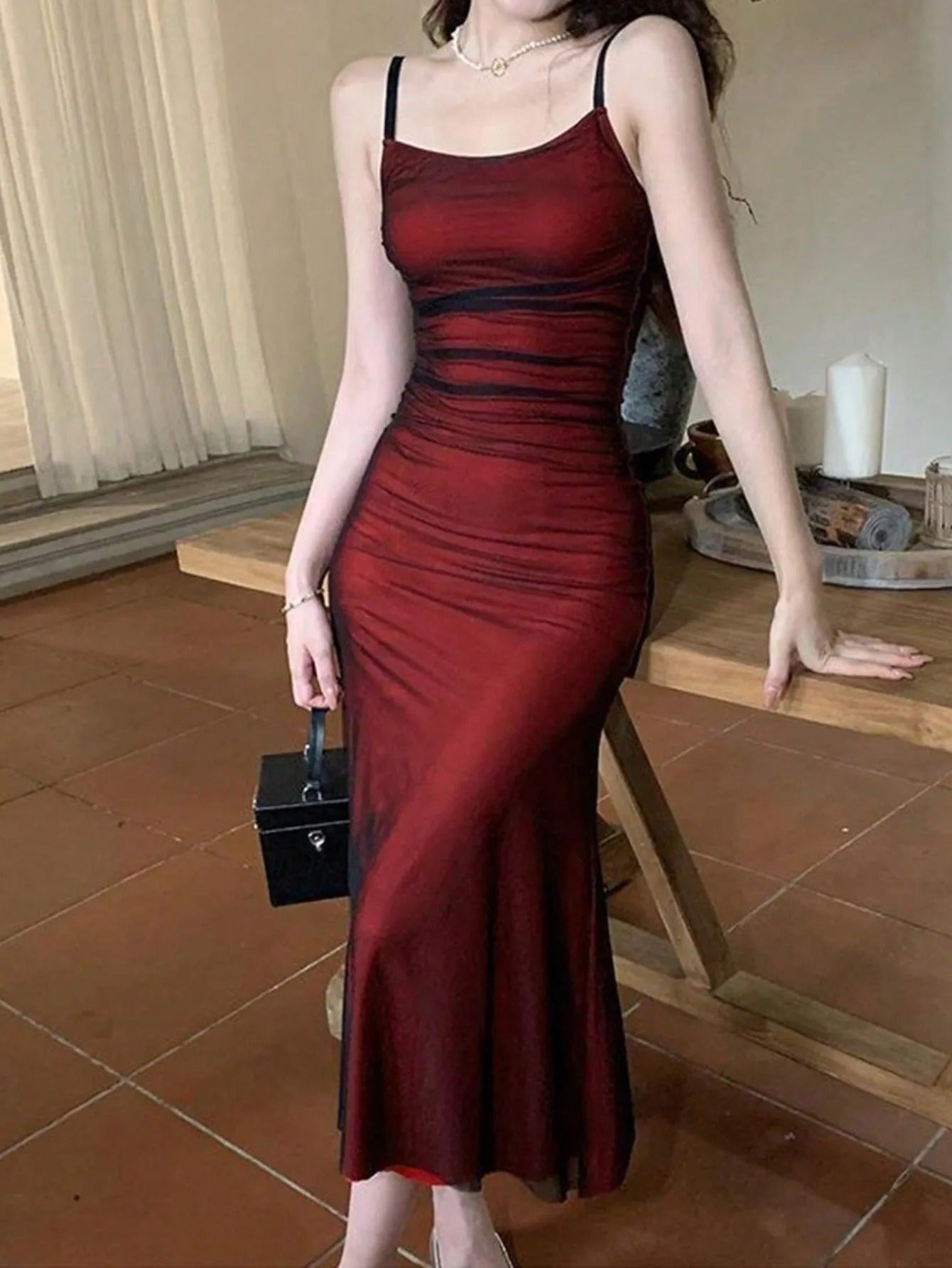 Elegant Red Spaghetti Strap Backless Summer Cami Dress for Women – Slim Fit, Knee-Length, Beach &amp; Photoshoot Style